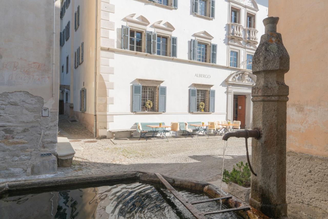 Hotel Palazzo Salis Soglio Esterno foto