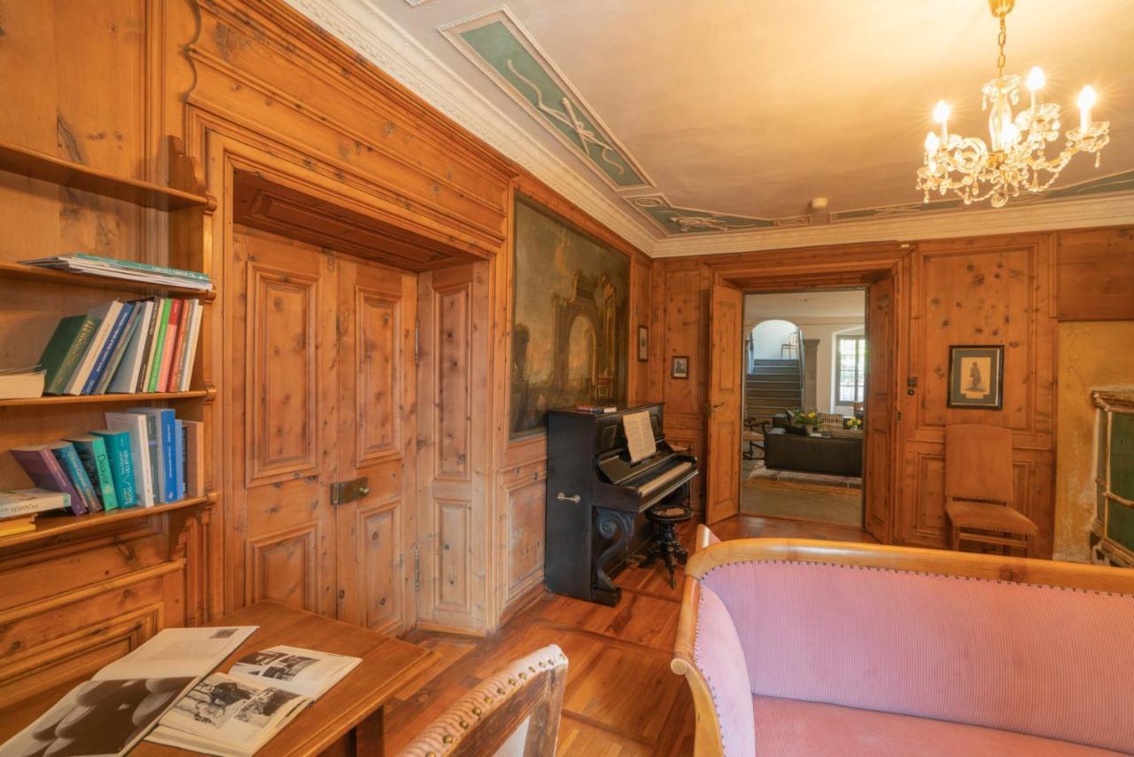 Hotel Palazzo Salis Soglio Esterno foto